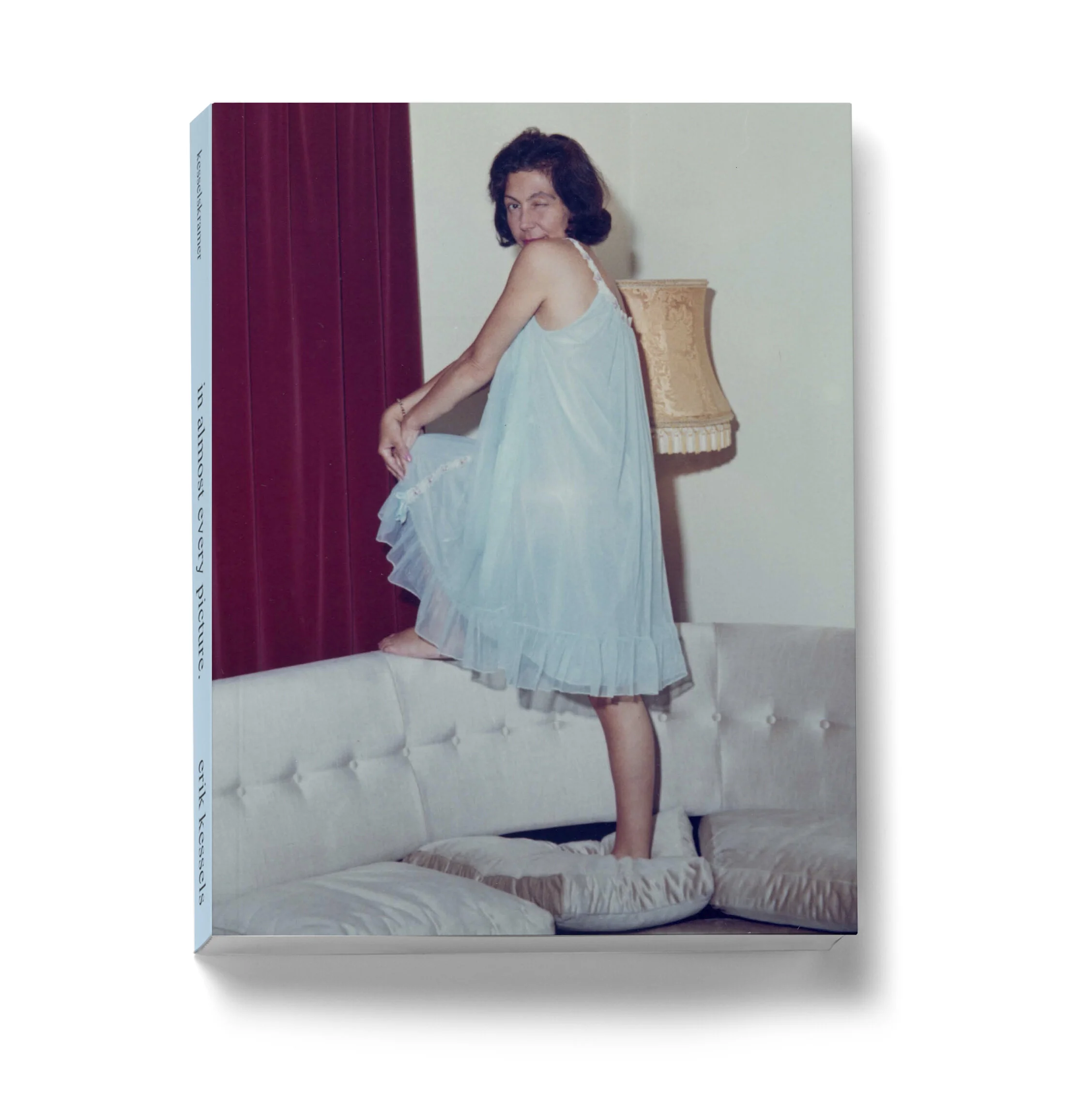 In Almost Every Picture #7 更新版 In Almost Every Picture — ERIK KESSELS
